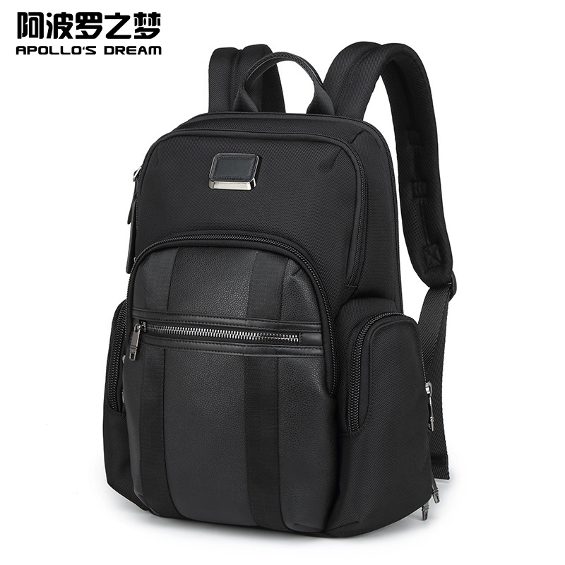 當前市面上商務背包品牌有很多,像新秀麗、TUMI等大品牌背包,就是背包品牌當中比較出名也比較深受消費者青睞的。但批量定做商務背包選擇,品牌知名度高低并不是唯一選擇方式,更多的時候,大家應該考慮商務背包款式、顏色搭配以及功能設置以及價位等是否適合自身實際需求。因為,品牌背包相對也是有一些問題存在的,比如說: